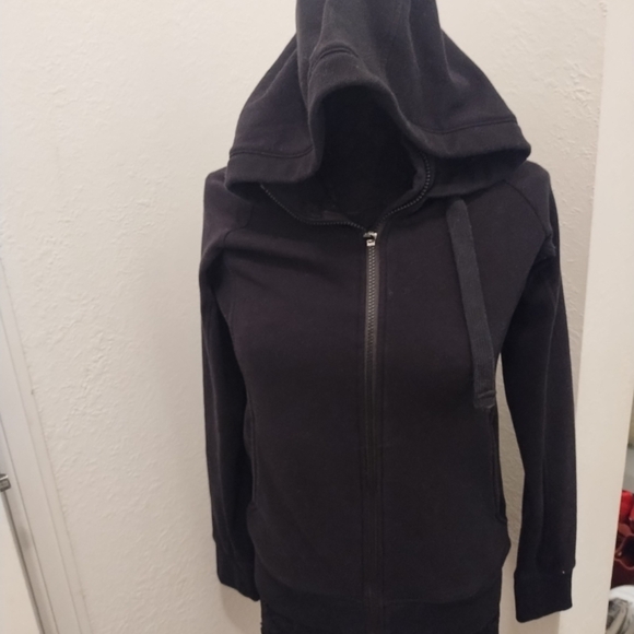 Eddie Bauer Sweaters - Eddie Bauer Women's Black Hoodie